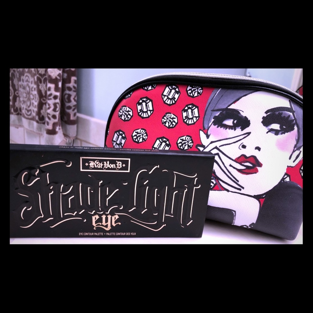 Kat Von D Shade & Light Eyeshadow Palette